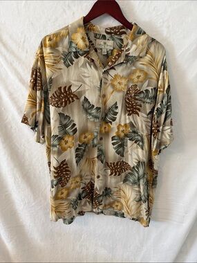 Tropical-Print Short Sleeve Button-Down Shirt in Beige & Yellow - Unknown Brand